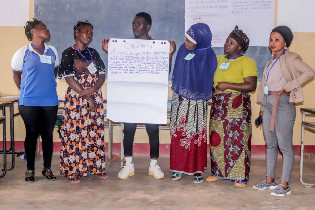 Voluntários pela Paz 1